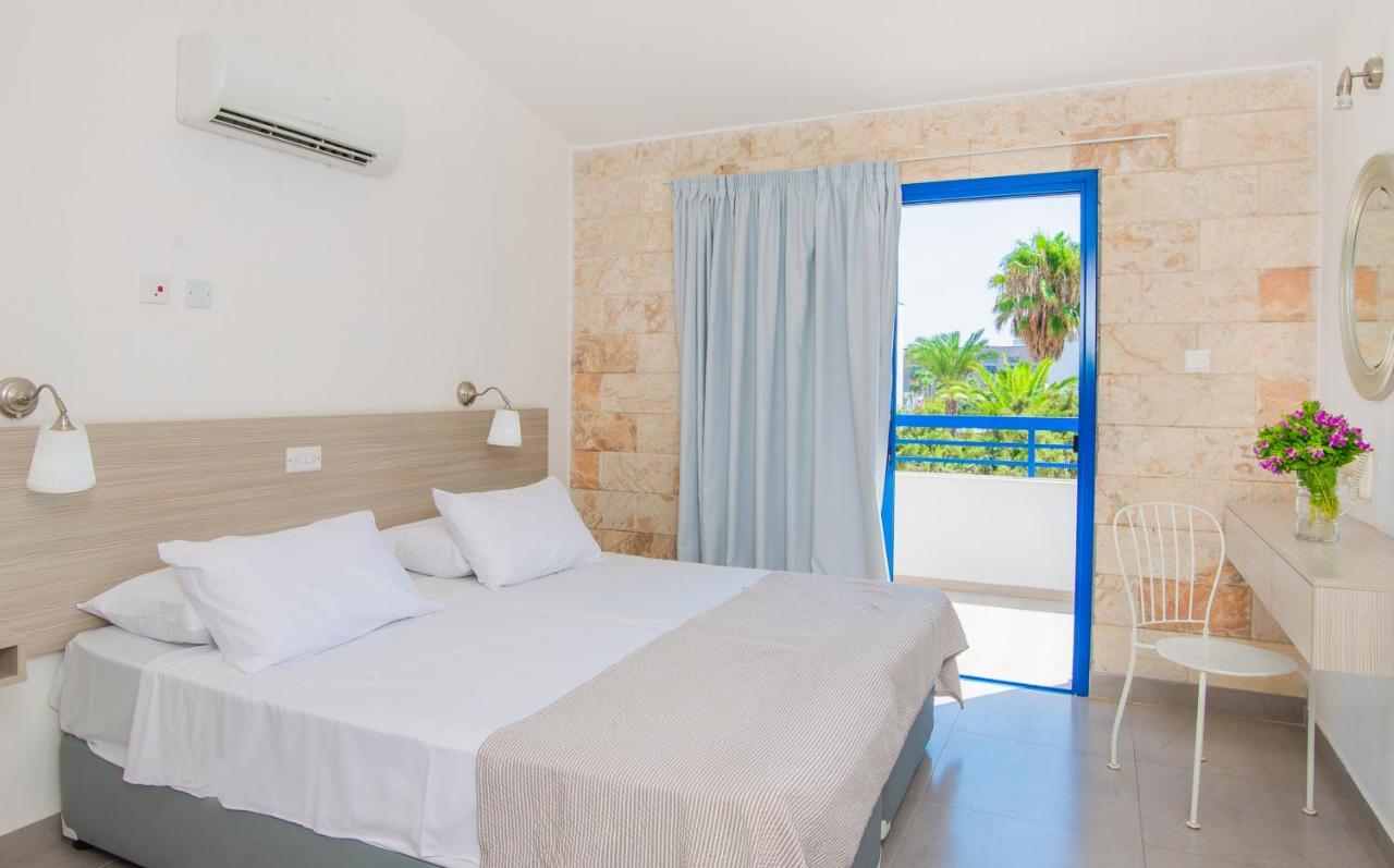 Hotel Atlantica Stavrolia Gardens Agia Napa