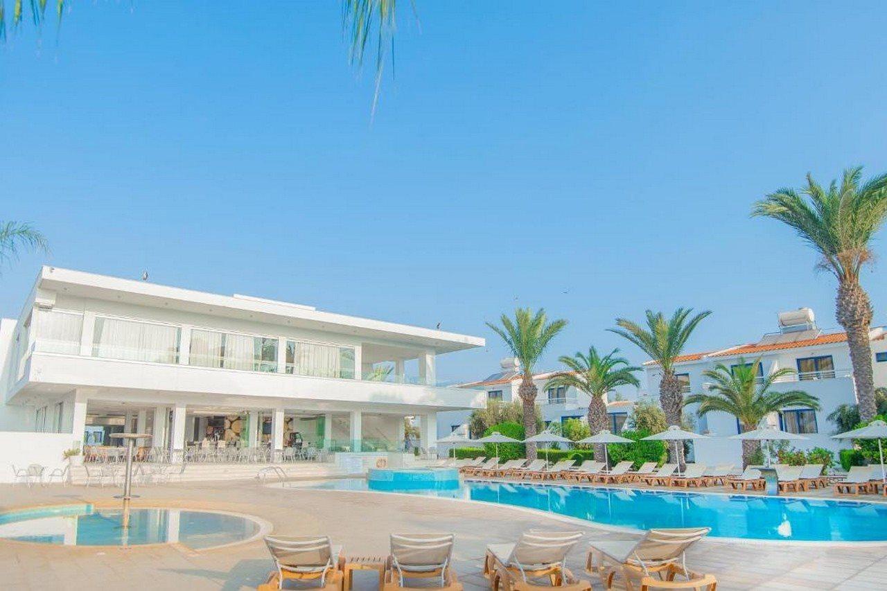 Hotell Atlantica Stavrolia Gardens 3*